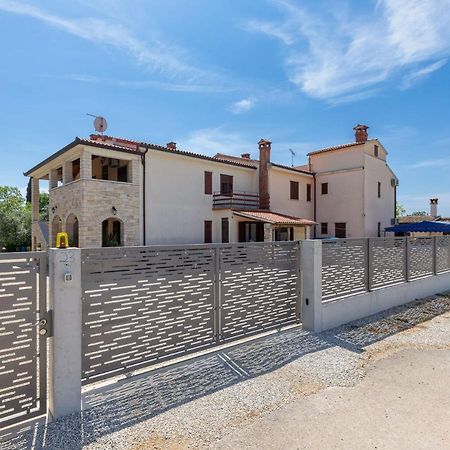 Ferienwohnung Silva Poreč Exterior foto